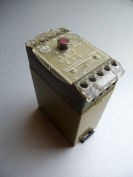 PRZEKAŹNIK PILZ P1MO 220V AC 479845