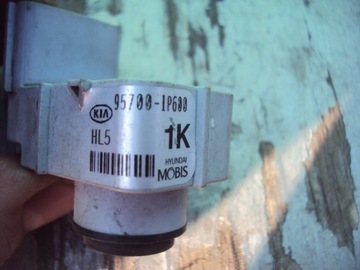 HYUNDAI KIA SENZOR PDC PARKOVÁNÍ 95700-1P600