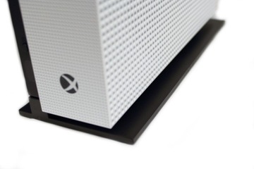 IRIS Вертикальная подставка Вертикальная подставка для консоли Xbox One S, черная