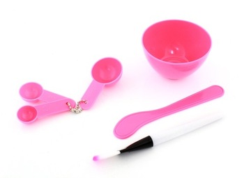 ZESTAW DO NAKŁADANIA MASECZEK, ALG I GLINEK