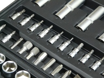 ZESTAW KLUCZY NASADOWYCH KLUCZE NASADOWE 108+ 6-22 mm 12 SZTUK NASADKI TORX