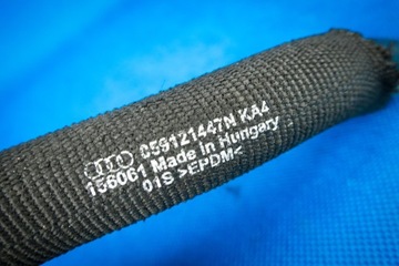 AUDI OE 059121447N TRUBKA WAZ VODY