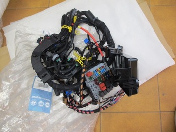 Масса кабеля блока предохранителей Fiat Panda II 10 мм