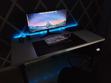 БЕЛЫЙ ИГРОВОЙ СТОЛ 120x60 USB-ПОРТ