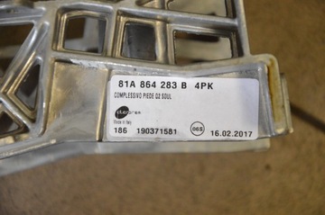 AUDI Q2 LOKETNÍ OPĚRKA 81A864283B