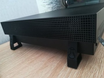 Ножки Xbox One X, охлаждение Microsoft Xbox One X