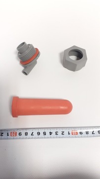 Ведро для поения телят с клапаном и соской, 8 литров