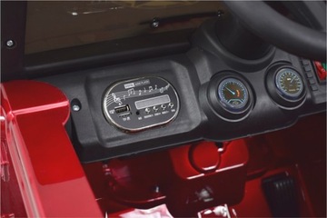 ВНЕДОРОЖНЫЙ АККУМУЛЯТОР ДЛЯ JEEP 12V 4x45W AMORY PILOT