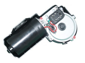 SILNIK WYCIERACZEK DO MERCEDES W124 S124 C124 -96r