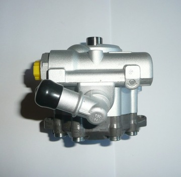 POMPA WSPOMAGANIA AUDI A5 S5 4.2 8K0145156Q ZF