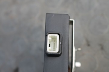 MODUL ZÁMKU CENTRÁLNÍHO TOYOTA AVENSIS T27 09-15