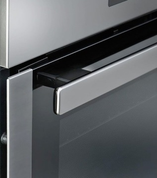 Духовка WHIRLPOOL AKZ96230IX + Микроволновая печь AMW730IX