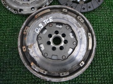 КОМПЛЕКТ ДВУМАССОВЫХ КОЛЕС DACIA 1.2 TCE CLUTCH