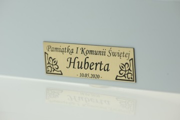 ŚWIECA KOMUNIJNA ŚWICA KOMUNIA + DREWNIANE PUDEŁKO ŚWIECY BIAŁE IMIĘ GRAWER