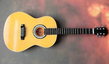 МИНИ КЛАССИЧЕСКАЯ ГИТАРА В ПОДАРОК