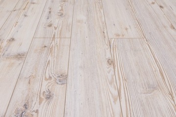 PANELE PODŁOGOWE KRONOTEX AMAZONE AC5 10MM V4-FUGA