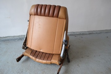 Mercedes R107 SL Передние сиденья без подголовников