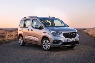 Камера заднего вида Opel Combo, вся система