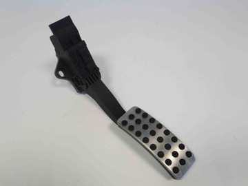 MERCEDES B KLASA W246 PEDAŁ GAZU AUTOMAT AMG SPORT