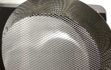Вентиляционная решетка Inox, диаметр ячейки 250 мм.