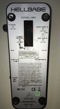 Behringer HB01 Вау-вау педаль