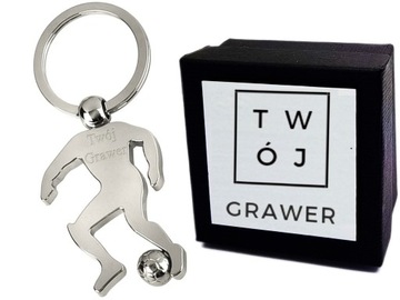 Brelok Metalowy Piłkarz do Kluczy Grawer + ETUI