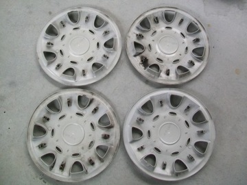 КРЫШКА КОЛЕСНОГО КОЛЕСА 15 ДЮЙМОВ 6l0601147C СИДЕНИЕ № 19