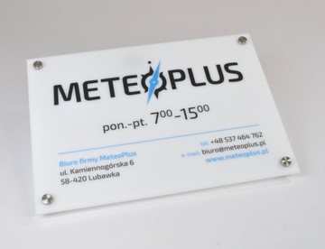 tablica firmowa szyld plexi mleczna nadrukUV A3