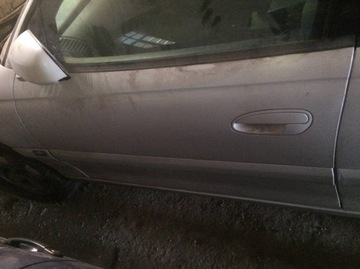 DVEŘE OPEL OMEGA B FL C LEVÉ PŘEDNÍ LP BÍLÉ