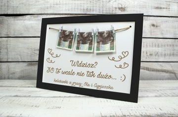 RAMKA ŚMIESZNY PREZENT NA URODZINY 30 40 50 60 70 TO NIE TAK DUŻO GRAWER