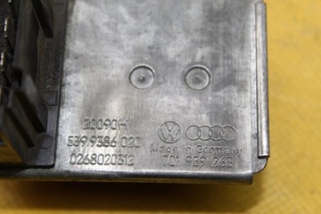 РЕЗИСТОР ВОЗДУХОВОГО ВОЗДУХА VW T4 2.0 B 701959263