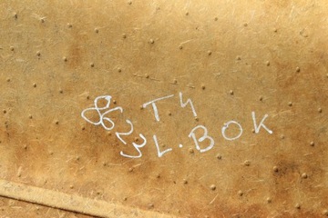 БОКОВАЯ ОБИВКА ЛЕВАЯ VW T4 705867039