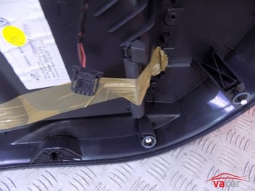 TAPICERKA BOCZEK DRZWI LEWY TYŁ SKÓRA ROLETA ATLAS