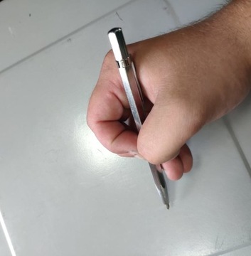 Профессиональный стилус для металла, стекла и керамики.