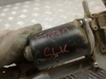 MECHANIZM SILNICZEK WYCIERACZEK MERCEDES SLK W171