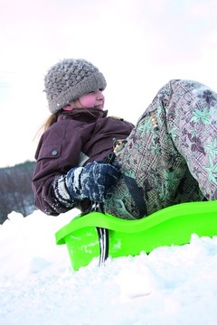 ДЕТСКИЕ ПЛАСТИКОВЫЕ САНКИ С ТОРМОЗОМ ПРОСПЕРПЛАСТ