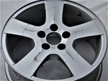 ORYGINAL VOLVO V50 16 30794838 (1015) (1018)