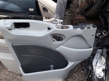 ОБИВКА ДВЕРИ ЛЕВАЯ IVECO DAILY 06-12