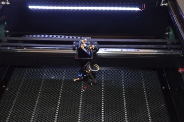 PLOTER LASEROWY CO2, 60x40, 60W, CW-3000, POKAZOWY