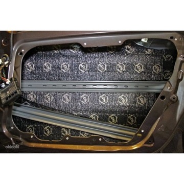 СтП Акцент 10мм шумоизоляционный коврик, утеплитель крыши обшивки двери автомобиля