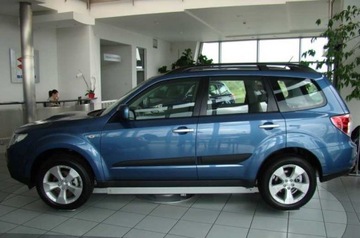 LIŠTA BOČNÍ DVEŘE SUBARU FORESTER 2011-2012