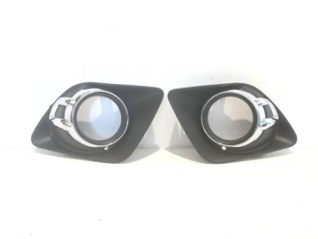 MITSUBISHI ASX 10-12r ATRAPA RAMKA HALOGENU