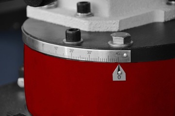 CORMAK BS712SW ЛЕНТОЧНО-РЕЗНЫЙ СТАНОК ПО МЕТАЛЛУ