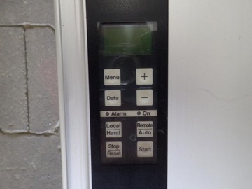 Инвертор DANFOSS VLT3502/2 кВА (1,6 кВт)