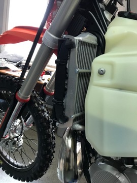 ALUMINIOWE OSŁONY CHŁODNIC WENTYLATOR KTM HUSQVARNA 2T 4T 2020-2023 ARTAFON