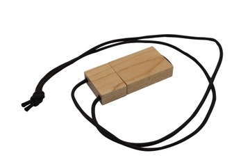 Деревянная флешка на шнурке 16 ГБ USB 3.0