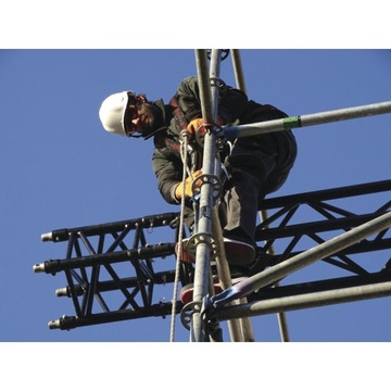 ЛЕГКИЙ ВЕНТИЛЯЦИОННЫЙ ШЛЕМ GRANITE WIND B