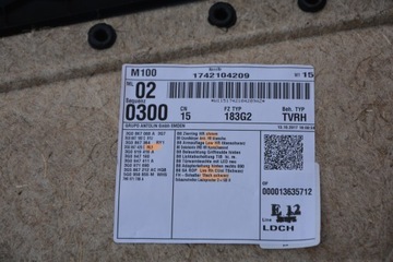 4X ОБИВКА БОКОВЫХ ДВЕРЕЙ VW PASSAT B8