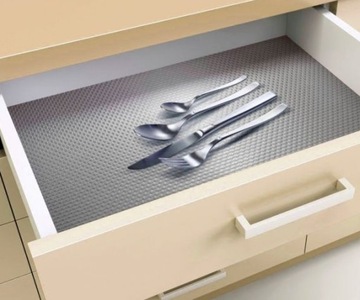 Противоскользящий защитный коврик для шкафов и ящиков 50х100.