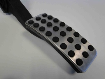 MERCEDES B KLASA W246 PEDAŁ GAZU AUTOMAT AMG SPORT